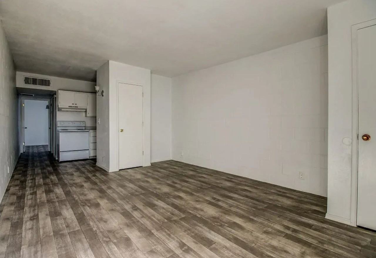 3066 N. Balboa Avenue - Photo 7 of 11