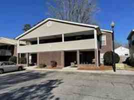 featured image of 409 Jefferies Ln #3