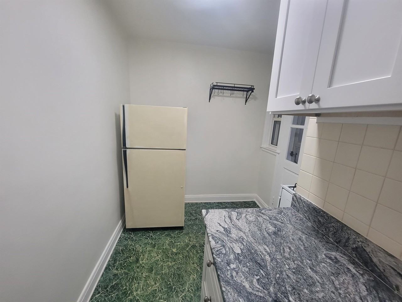 30 Warren Rd #A - Photo 4 of 26