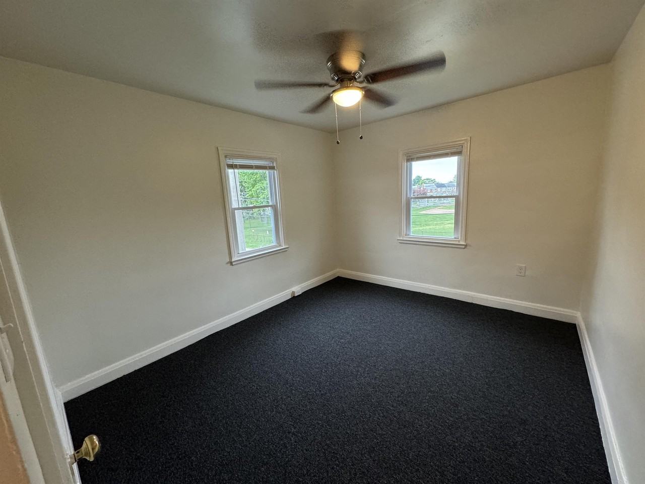 30 Warren Rd #A - Photo 6 of 26