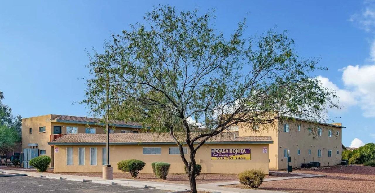 Casa Bonita Apartments - Photo 6 of 18