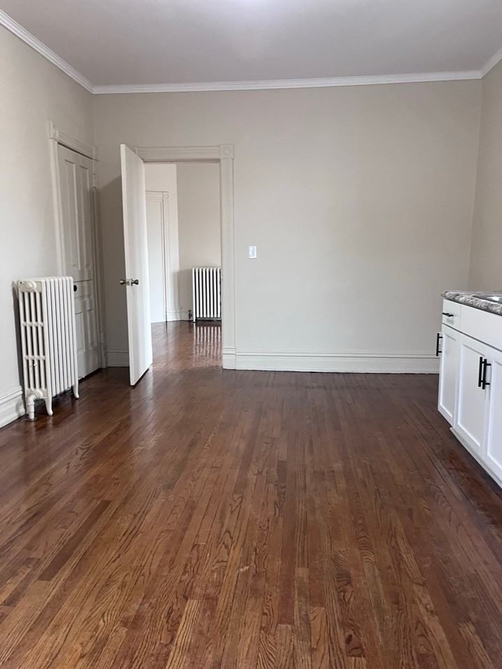 525 N Main St #4 - Photo 6 of 6