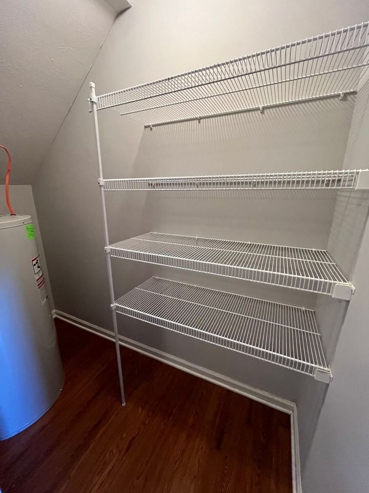 406 Upper Stone Ave - Photo 7 of 20