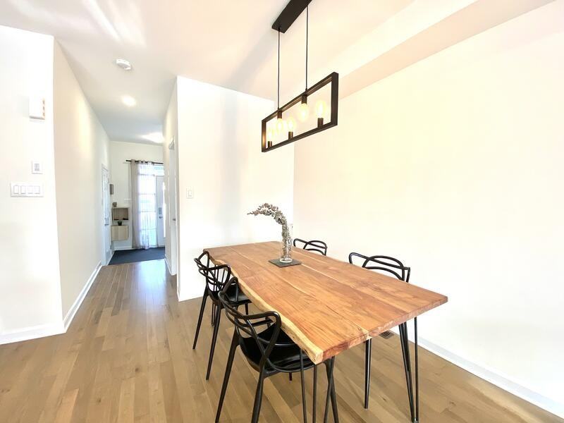 78 Gardenpost Terrace - Photo 4 of 14