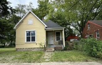 2113 W Howett St - Photo 1 of 1