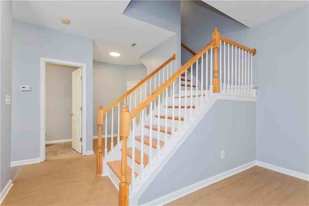 995 Treymont Way - Photo 6 of 19