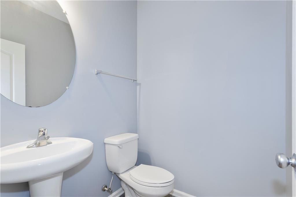 995 Treymont Way - Photo 7 of 19