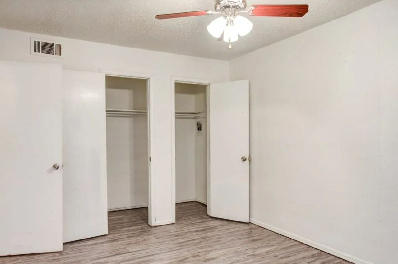 120 NE 21st St. - Photo 3 of 12