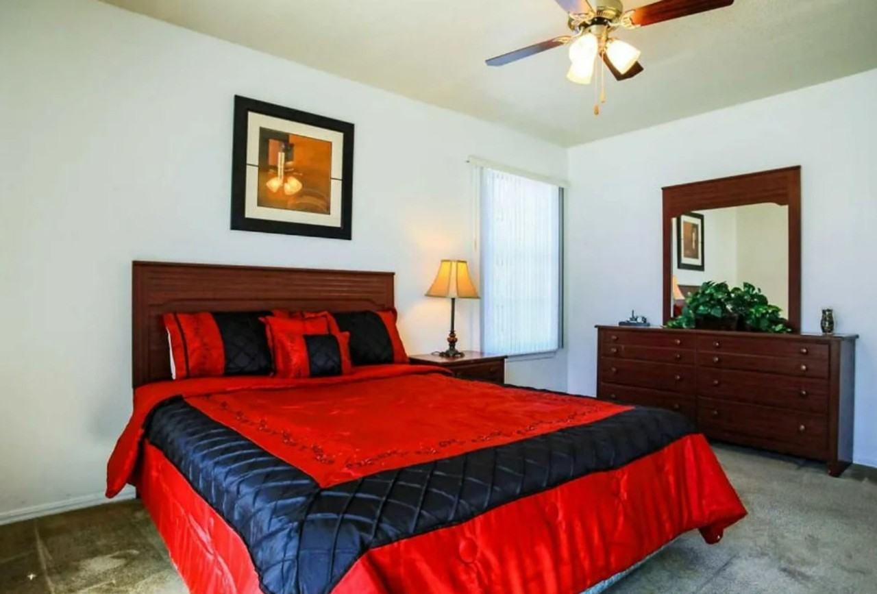 1601 NW 30th St. - Photo 2 of 50