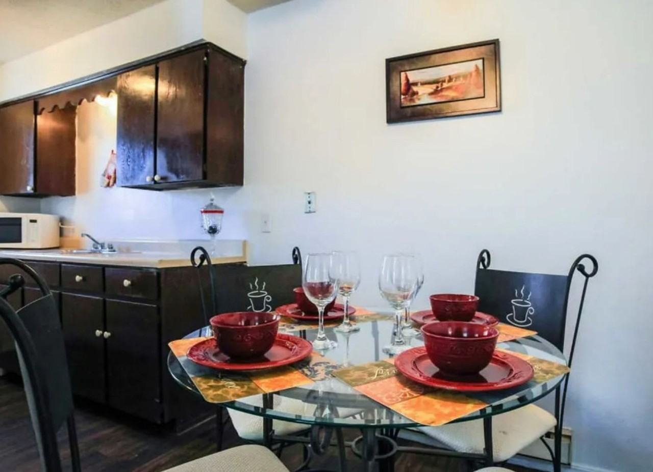 1601 NW 30th St. - Photo 4 of 50