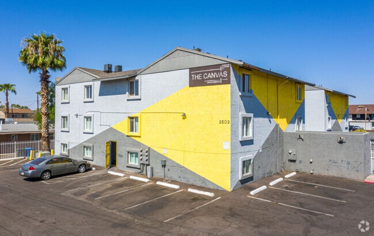 2502 W. Ocotillo Rd - Photo 2 of 16