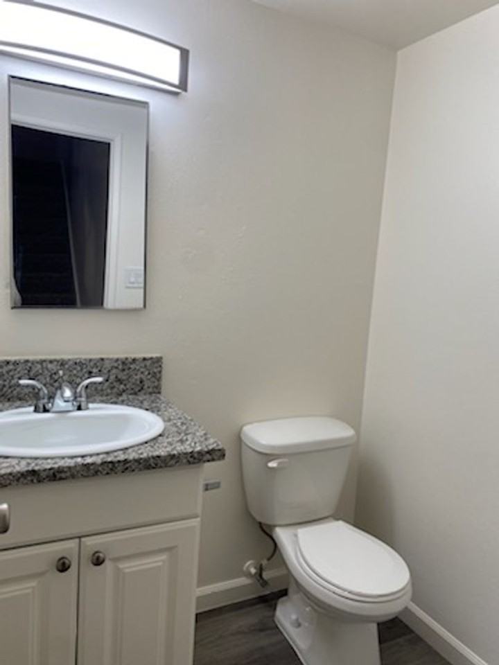 Autumn Glen Apartments - Photo 6 of 23