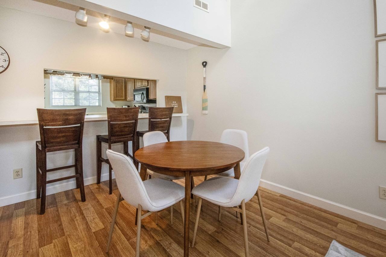 304 Chota View Pl #1 - Photo 2 of 41