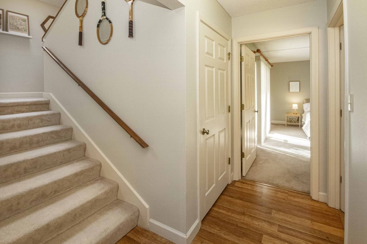 304 Chota View Pl #1 - Photo 2 of 41