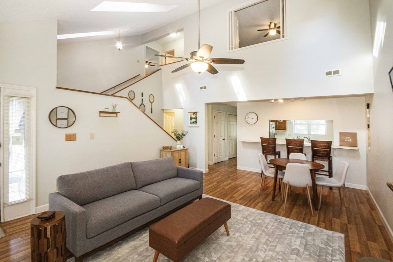 304 Chota View Pl #1 - Photo 4 of 41