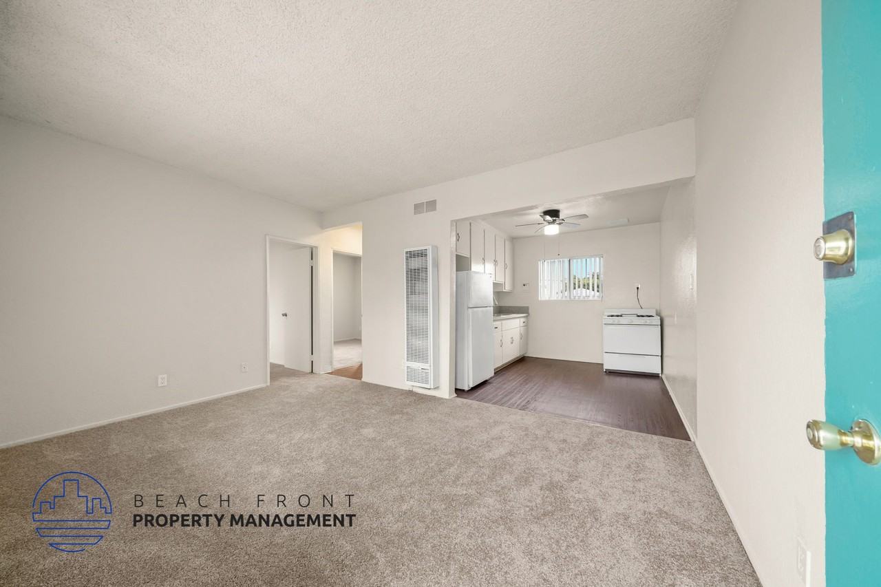 900 N. Wilmington Blvd. - Photo 3 of 12