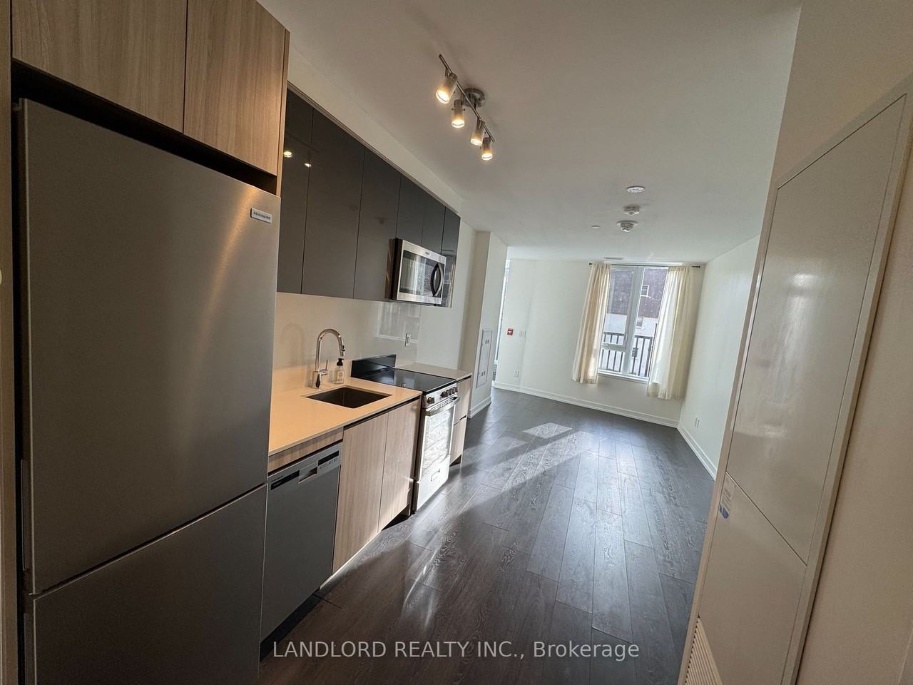 11 Maryport Ave #116 - Photo 3 of 26