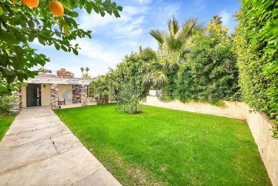 32771 Whispering Palms Trl - Photo 4 of 21