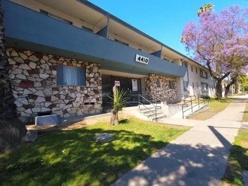 MLK Blvd Apartments - Photo 3 of 3