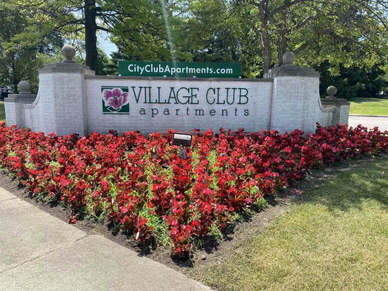 Village Club on Franklin - Photo 5 of 11