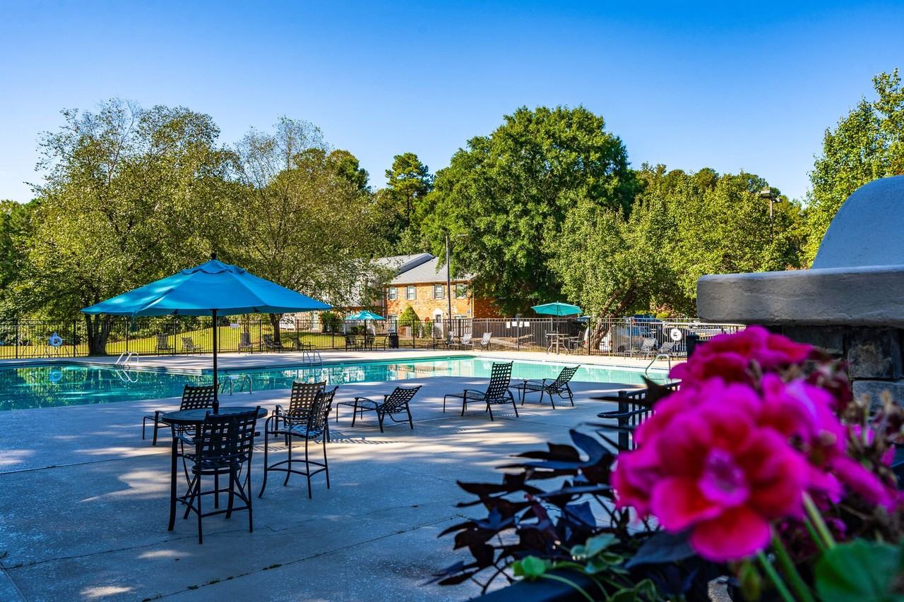 Woodland Creek Townhomes and Apartments - Photo 4 of 50