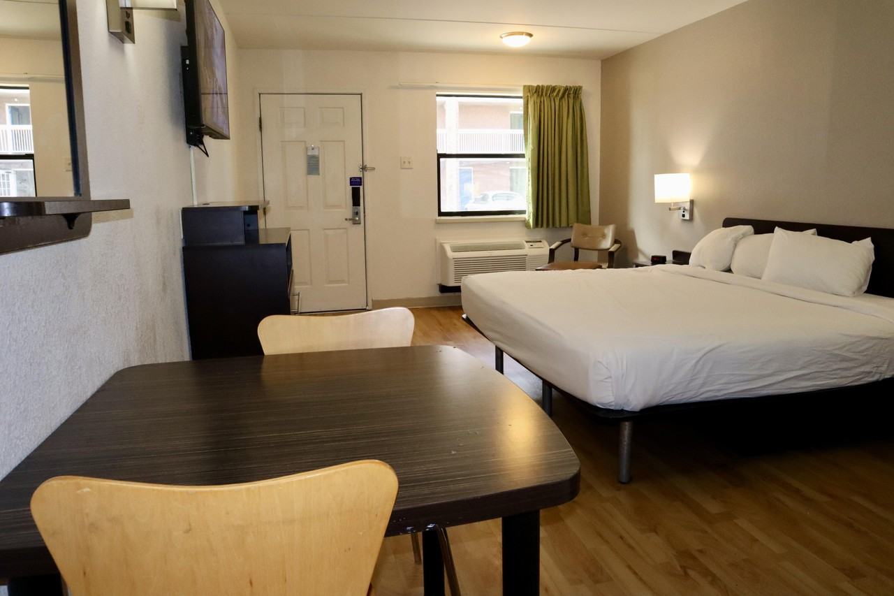 Trailhead Flats - Photo 4 of 14