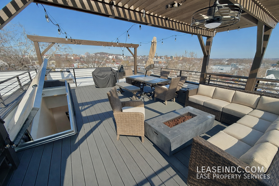 1719 D St Ne #2 - Photo 2 of 22