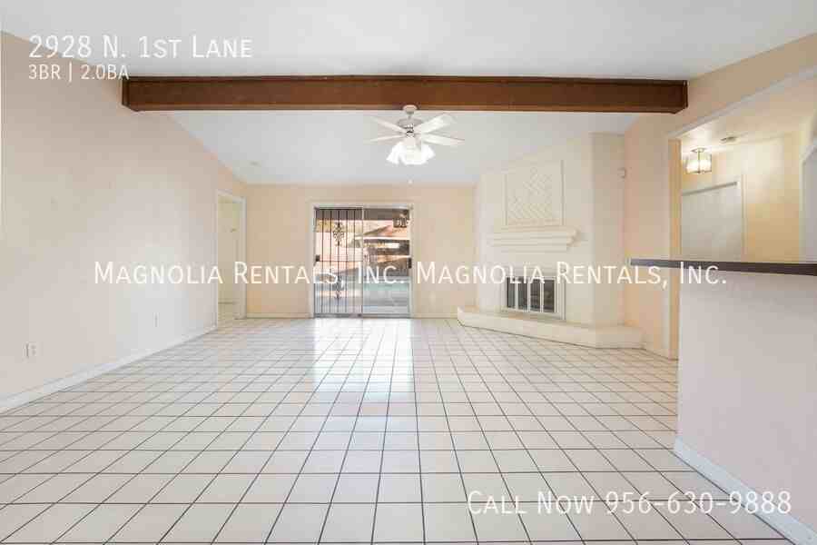 2928 N 1st Ln - Photo 3 of 17
