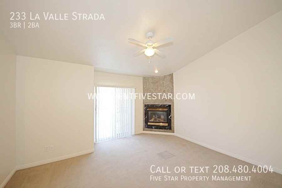 233 La Valle Strada - Photo 4 of 20