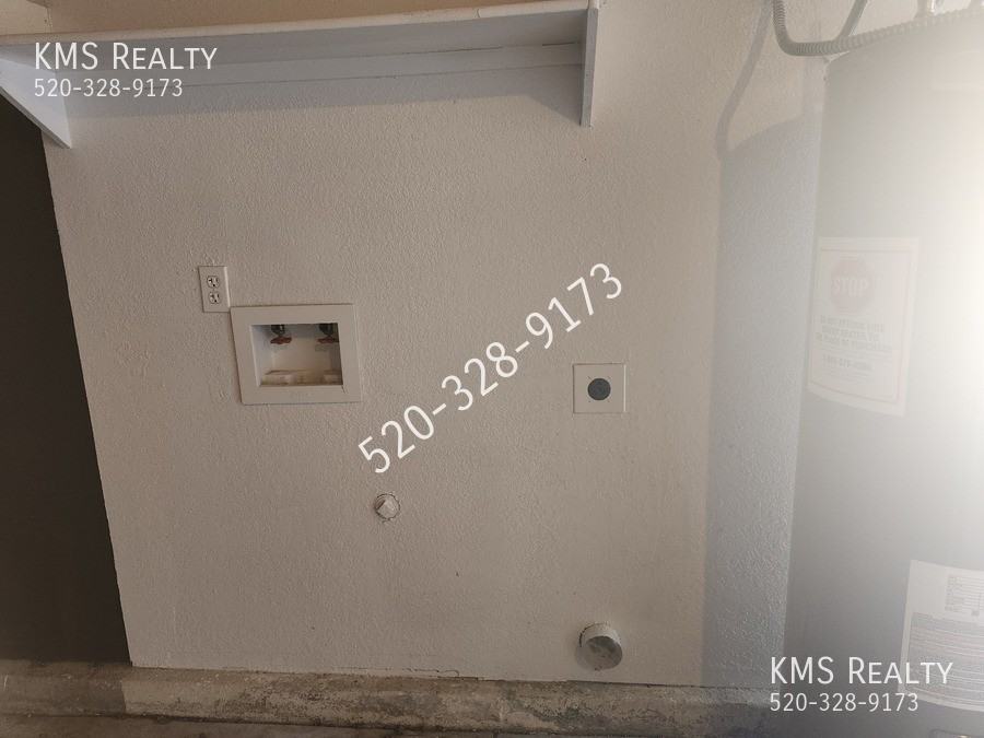 5218 W Wood Owl Dr - Photo 4 of 23