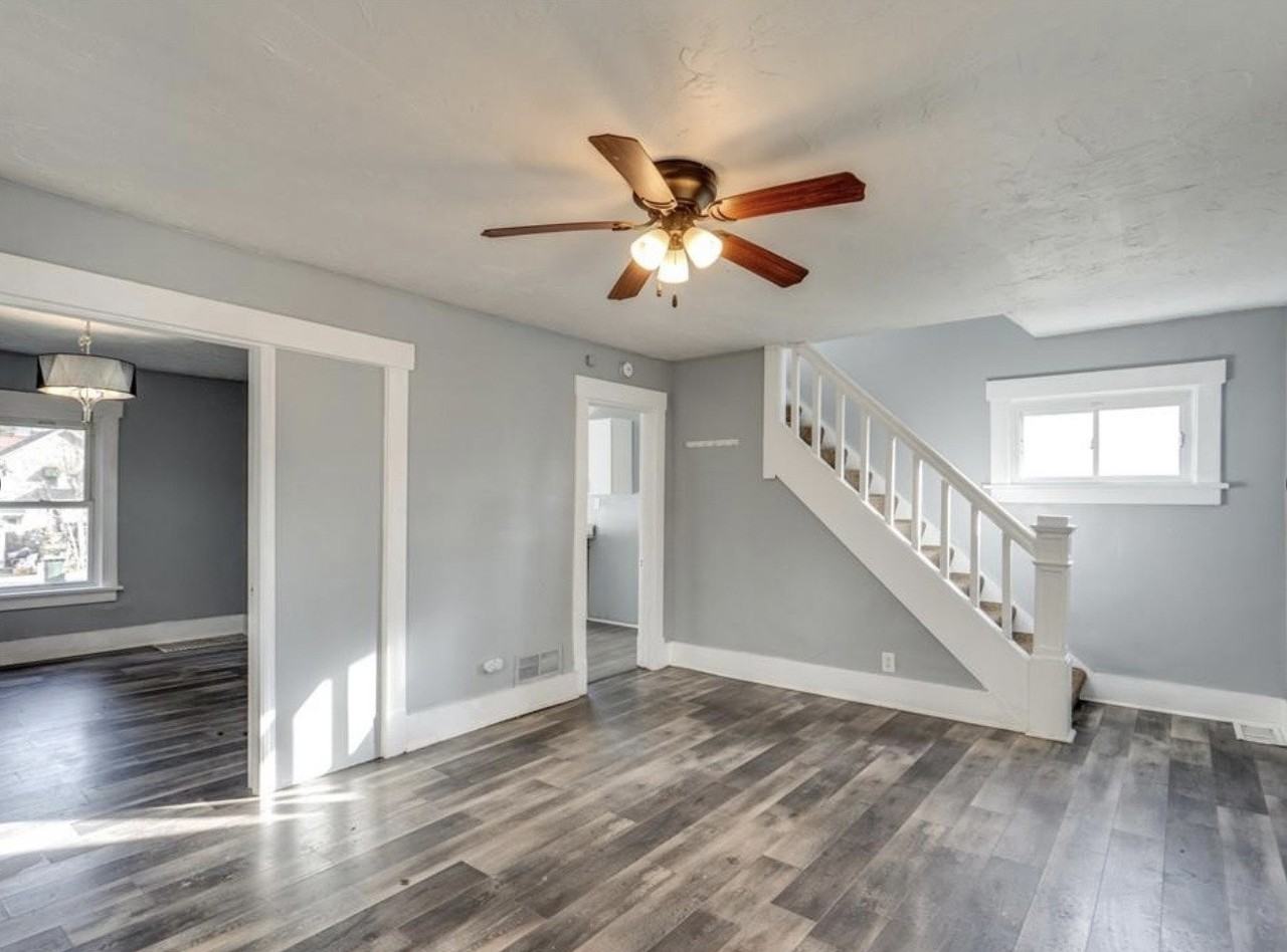 1520 Bryan Ave SW - Photo 2 of 11