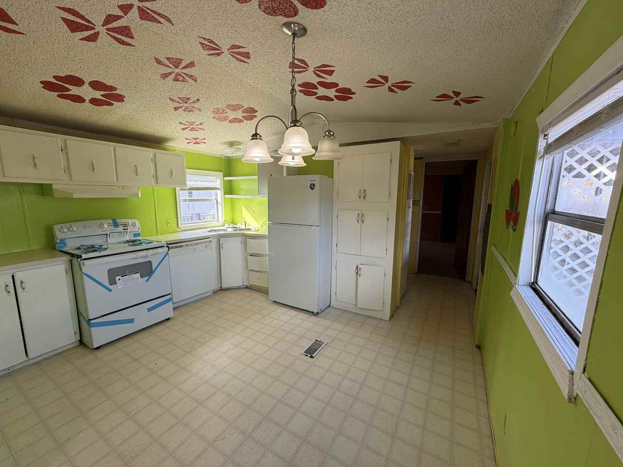 300 Sequoyah Drive Northeast #56 - Photo 5 of 12