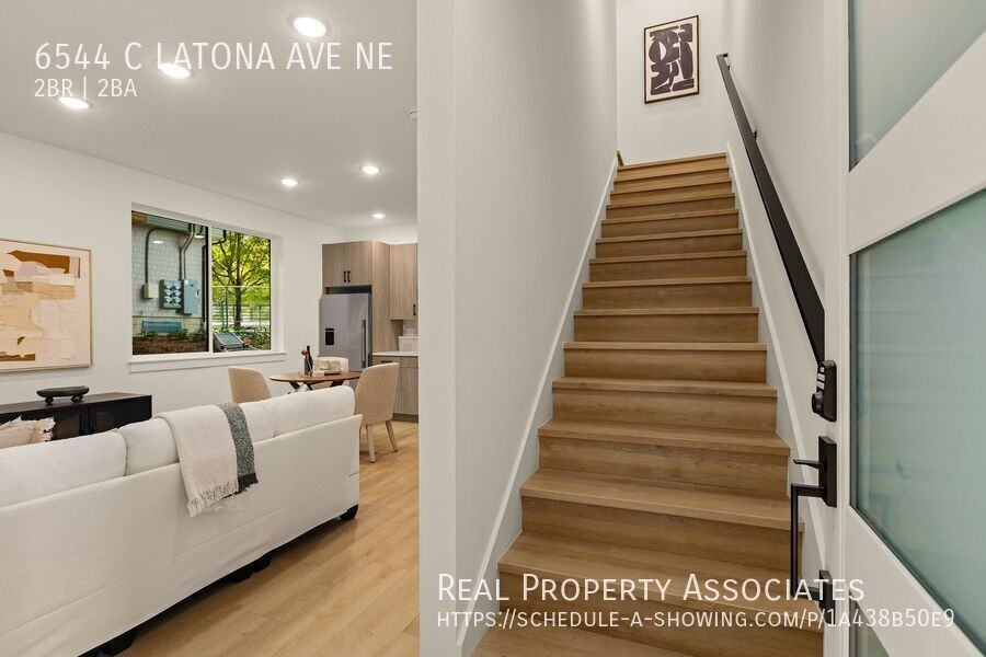 6544C Latona Ave Ne - Photo 2 of 30