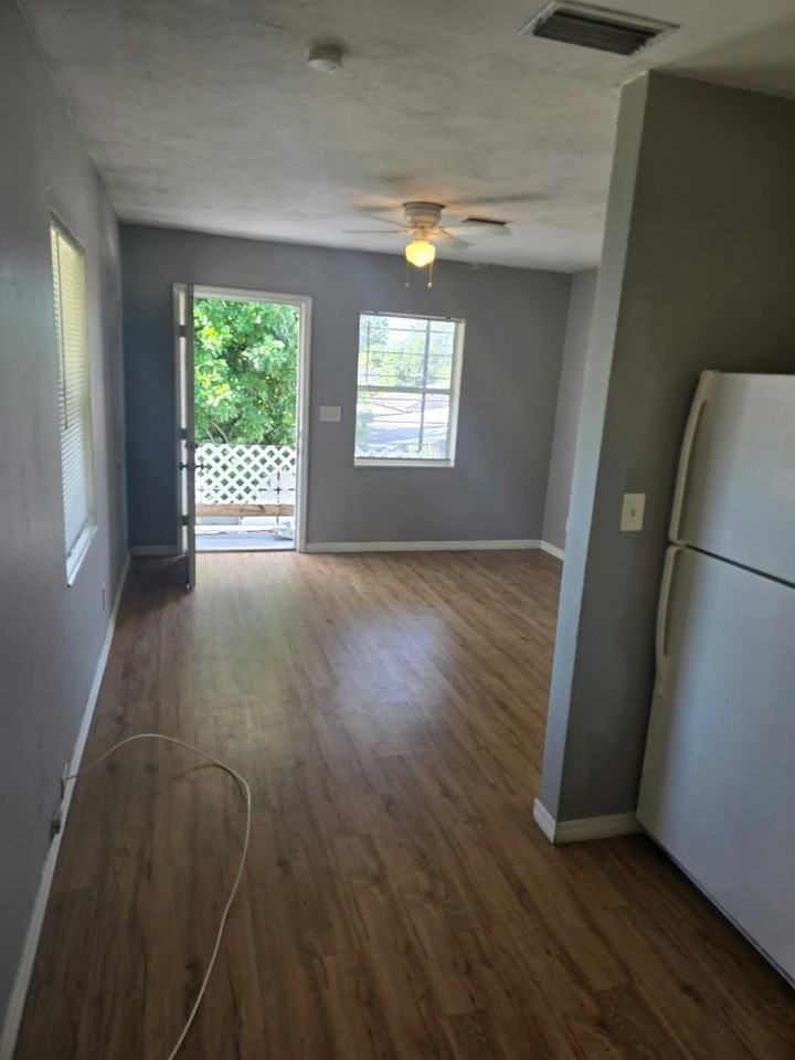 2544 16th Avenue South, Unit C (TOP) - Photo 7 of 7