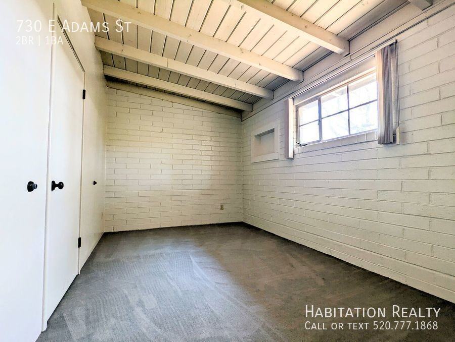 730 E Adams St - Photo 6 of 12