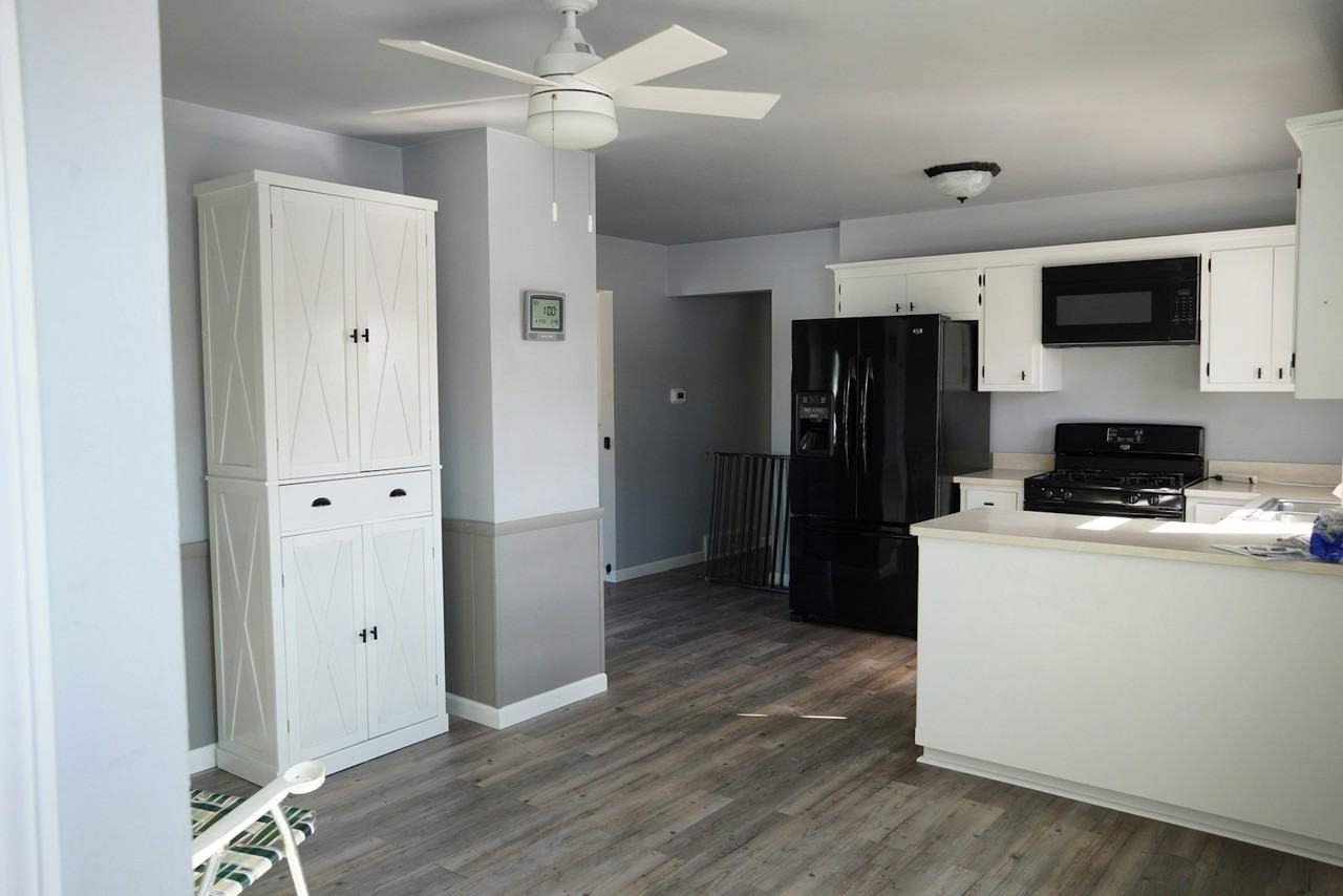 1453 West Barnard Avenue - Photo 3 of 18