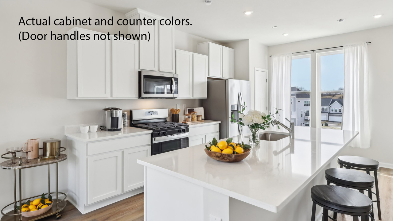 764 Olivia St - Photo 3 of 50