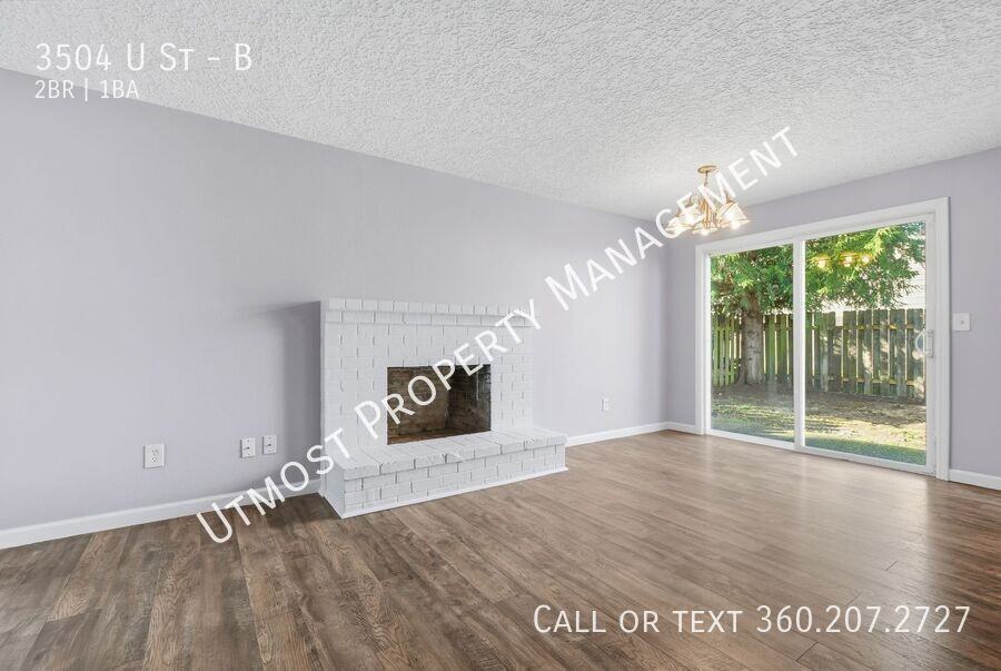 3504 U St #B - Photo 4 of 13