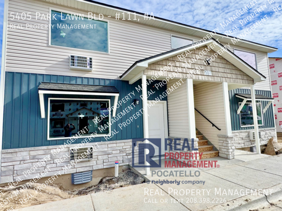 Park Lawn Ave #111A - Photo 2 of 13