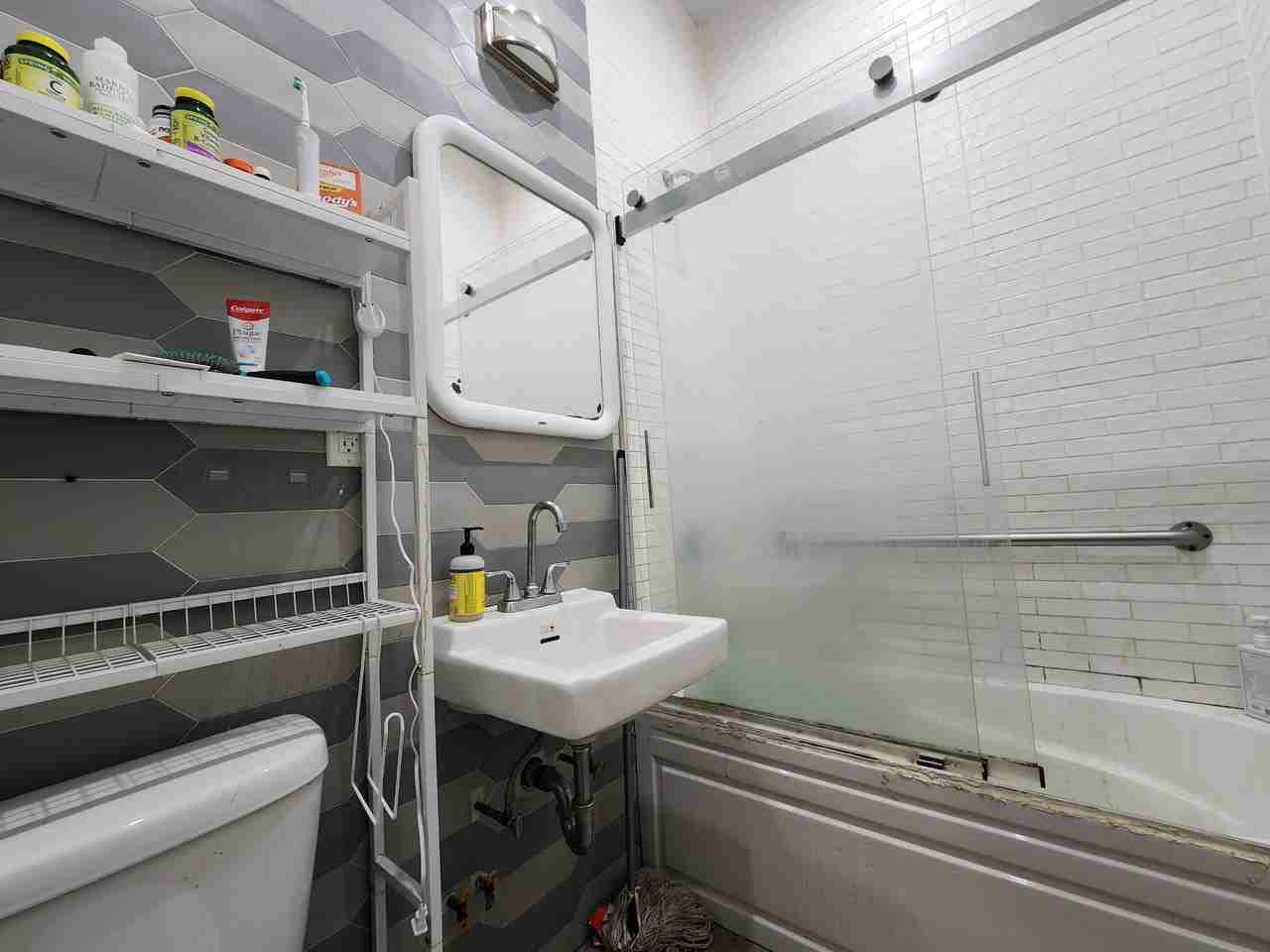 503 Grandview Ave #1L - Photo 2 of 20