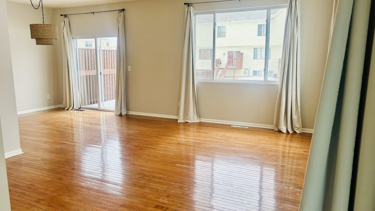 7253 Chucks Way #7253 - Photo 2 of 12