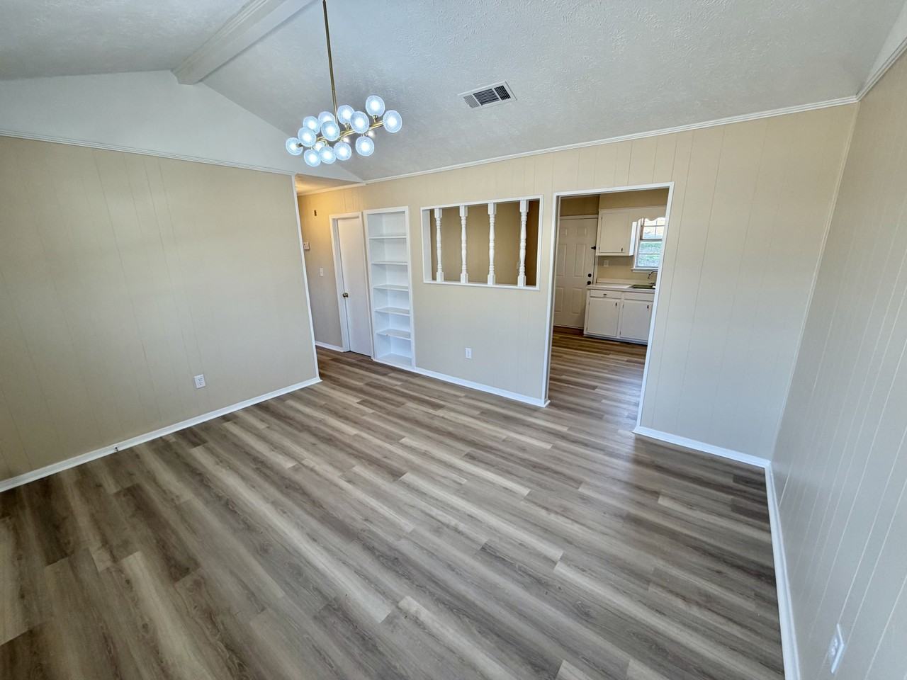 1105 6th St #NA - Photo 3 of 22