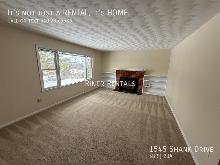 1545 Shank Dr - Photo 3 of 18