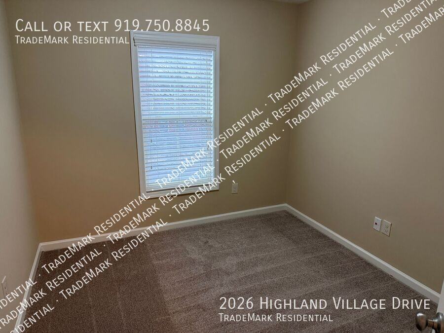 2026 Highland Village Dr - Photo 5 of 14