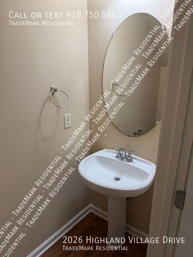 2026 Highland Village Dr - Photo 6 of 14