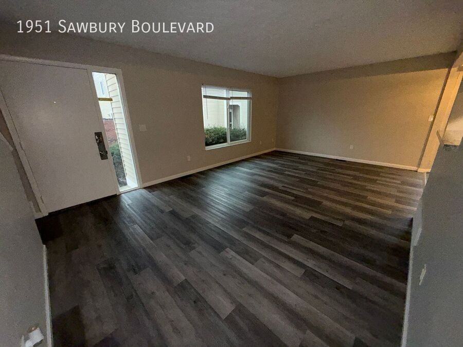 1951 Sawbury Blvd - Photo 5 of 27