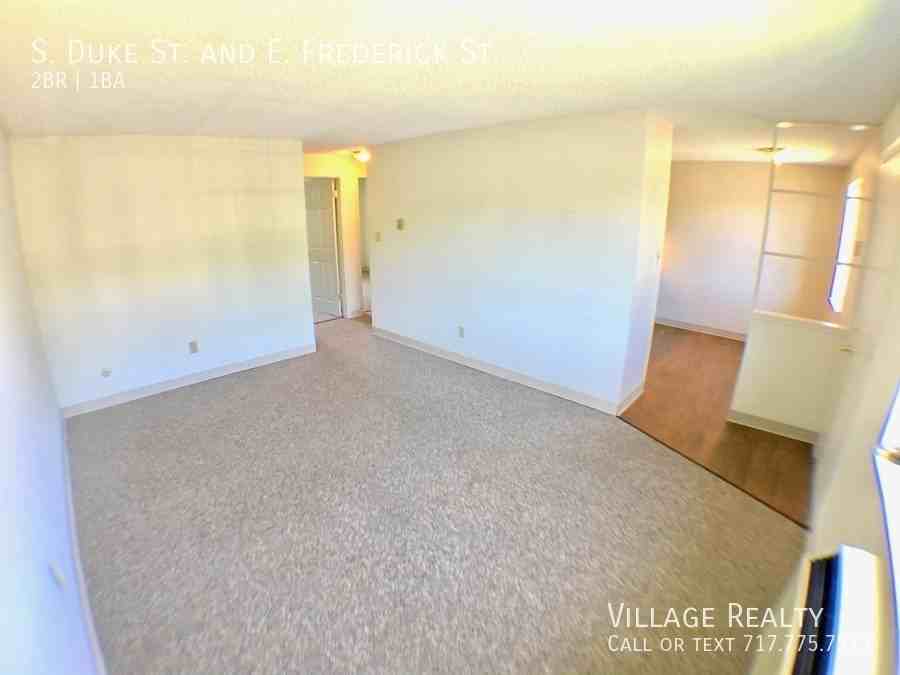 Duke & E. Frederick St. #B - Photo 3 of 26