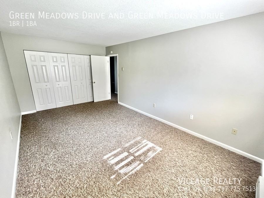 Green Meadows Drive & & Green Meadows Drive #528 - Photo 4 of 26