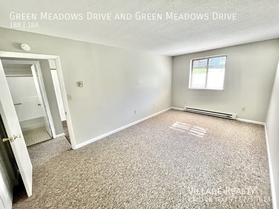 Green Meadows Drive & & Green Meadows Drive #528 - Photo 6 of 26