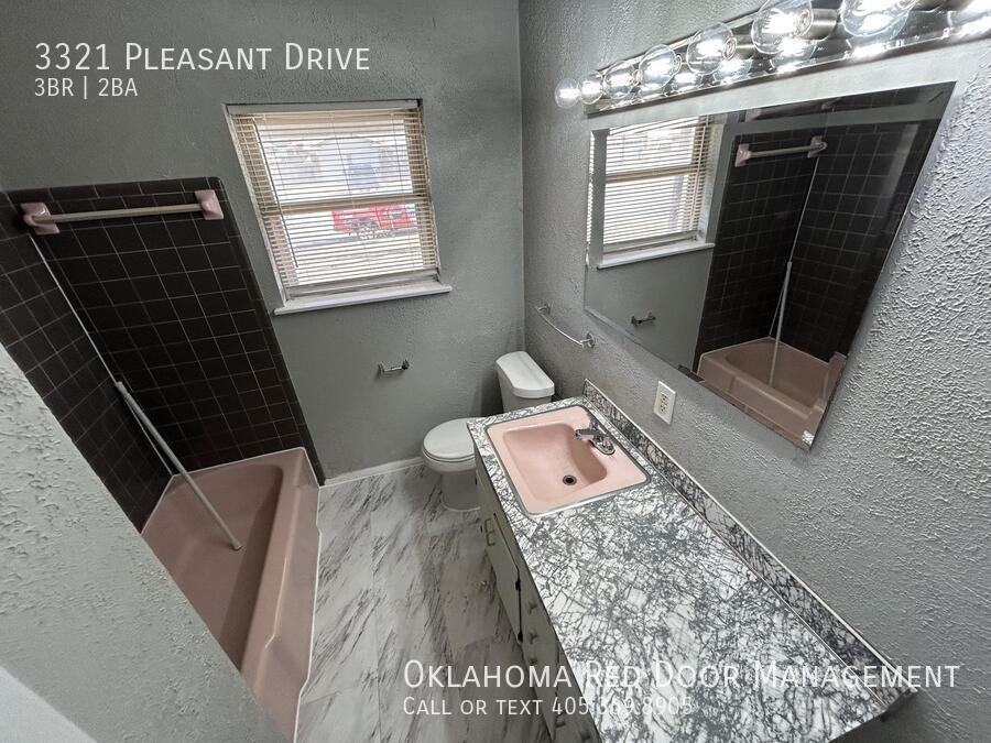 3321 Pleasant Dr - Photo 7 of 18